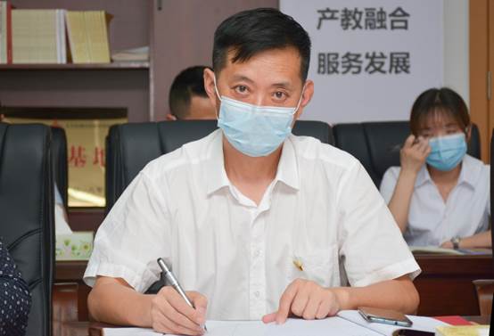 说明: C:\Users\Administrator\Desktop\2020年上半年党建工作\6月29日党日活动\2020.06.29活动照片\微信图片_20200629145947.jpg