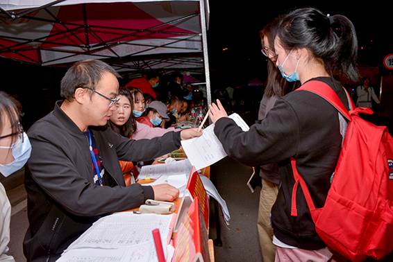 说明: http://www.hbxtzy.com/__local/C/D0/B1/AC208CB1CDC16A783F5A6B55C75_B39D89E9_5D573.jpg