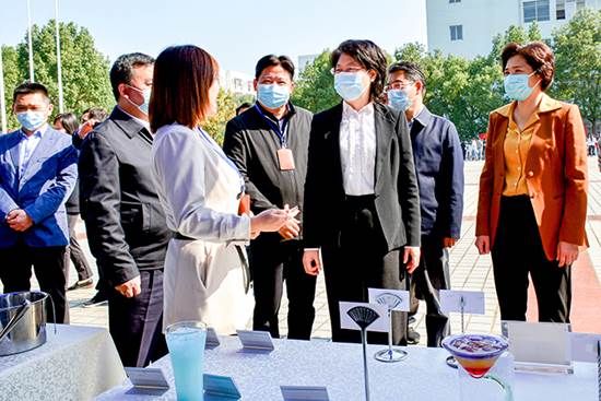 说明: http://www.hbxtzy.com/__local/7/0A/67/1B7108C7ADEB872A48E1E3CAF34_94B01634_6FDEB.jpg